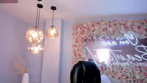 Zara  online show from 02.15.26