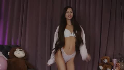 zariaavera online show from 02.05.26