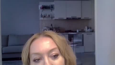 Zarina Swift online show from 01.31.25