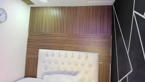 Snapshot of zarinawynne chatting on 03.26.26 Zarina Waynne online show from 03.26.26