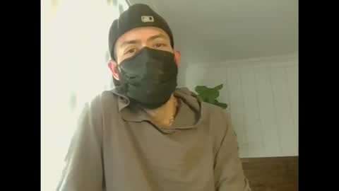 Snapshot of zayd3n69 chatting on 10.31.25 zayden online show from 10.31.25