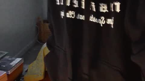 Snapshot of zayd3n69 chatting on 11.23.25 zayden online show from 11.23.25