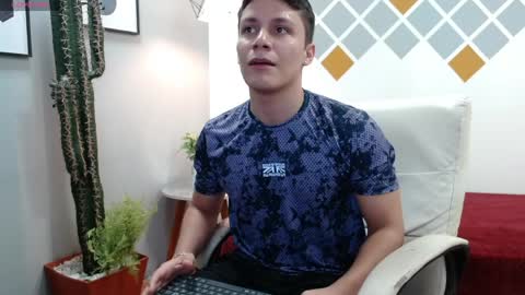 zayn_clausen online show from 04.11.26