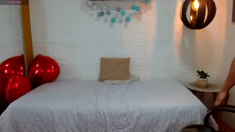 zayn_clausen online show from 04.15.26