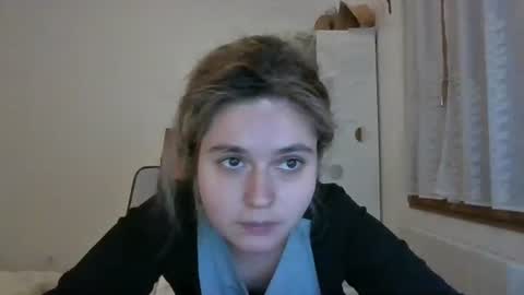 Snapshot of zazbella chatting on 01.15.26 zazbella online show from 01.15.26