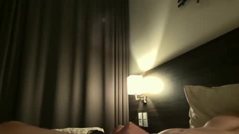 zech2455 online show from 09.10.25