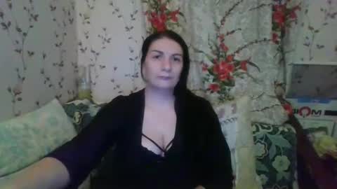 Snapshot of zefirkaaxe chatting on 01.27.25 ZefirkaAxe online show from 01.27.25