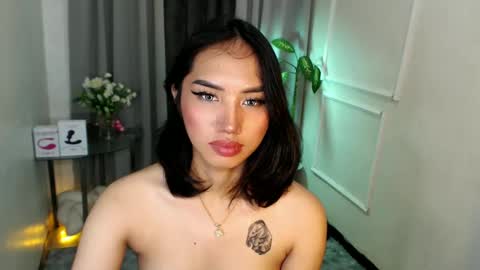 Snapshot of zelainalovetocum chatting on 03.03.25 zelainalovetocum online show from 03.03.25