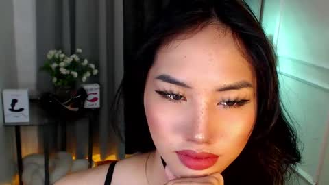 Snapshot of zelainalovetocum chatting on 03.10.25 zelainalovetocum online show from 03.10.25
