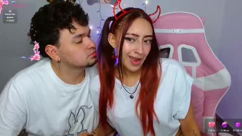 Zelda And Kuro online show from 10.21.25