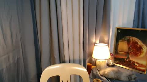 Zendaya online show from 02.23.25