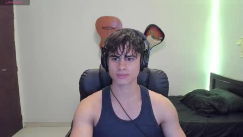 Snapshot of zenhzu chatting on 11.11.25 zenzhu online show from 11.11.25