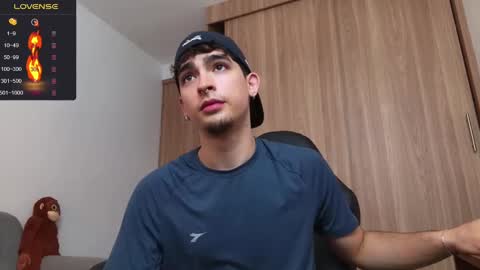 Zenn online show from 12.23.24