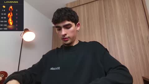 Zenn online show from 12.31.24