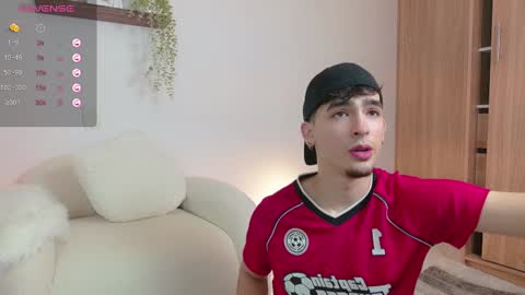 Zenn online show from 03.05.25