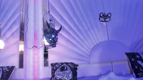    online show from 12.02.24