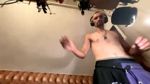 zervale online show from 07.31.26
