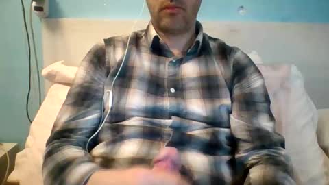 Snapshot of zeus00811 chatting on 03.22.26 zeus online show from 03.22.26