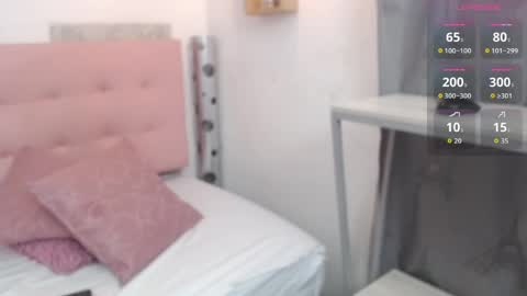 ZHAMIRA  ANDRES online show from 05.31.26