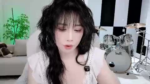 zhen online show from 10.21.25