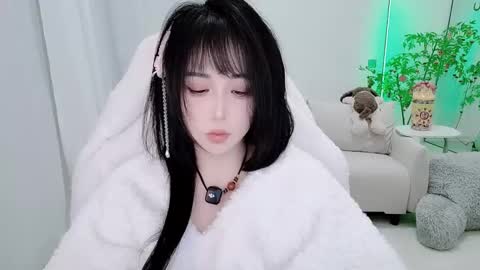 Snapshot of zhen0 chatting on 02.05.26 zhen online show from 02.05.26