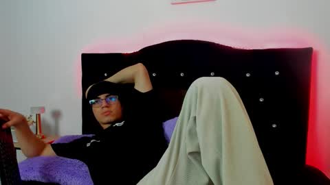 Zhingarher online show from 02.21.26