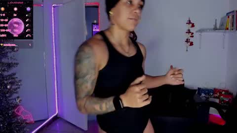 zhoestrong online show from 12.27.24