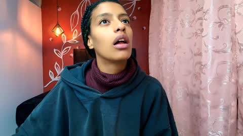 Zia Green online show from 12.18.24