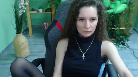 zianichols online show from 02.13.25