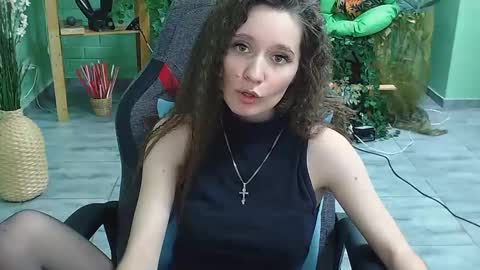 zianichols online show from 02.27.25