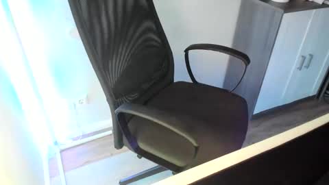 ziemlichflutschig online show from 01.18.26