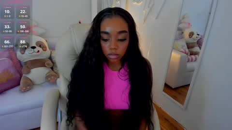 Zobe Love online show from 12.30.24