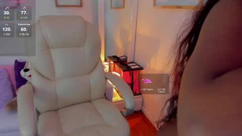 Zobe Love online show from 09.30.25