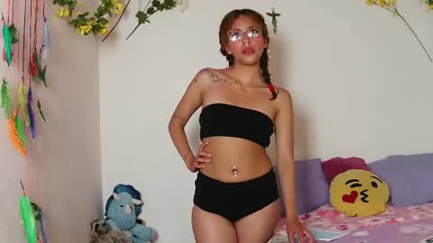 zoe_ch_ online show from 10.10.25