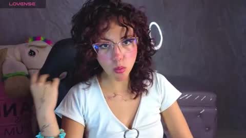 zoe_ch_ online show from 07.09.26