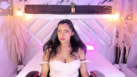 Zoey  online show from 05.11.26