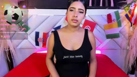 Zoey  online show from 07.08.26
