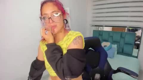 zoe_jonesx online show from 04.10.26