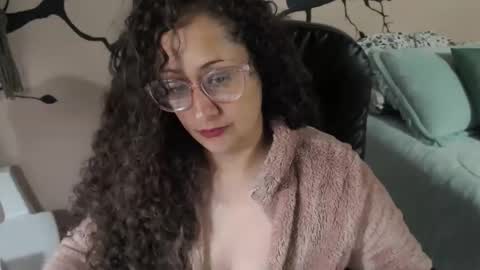 Zoe Koller online show from 11.07.25