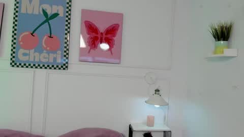 Zoe Lynch online show from 03.24.26