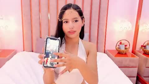 Zoe Monrow online show from 06.10.26