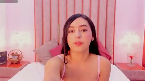 Zoe Monrow online show from 07.22.26