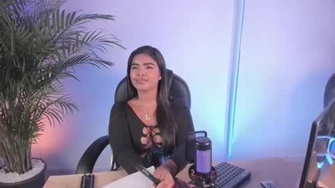 Zoe online show from 02.08.26