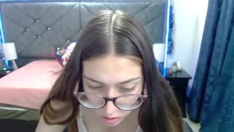 zoe_sweet050 online show from 12.22.25