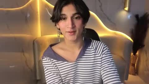 Zoe online show from 11.21.25