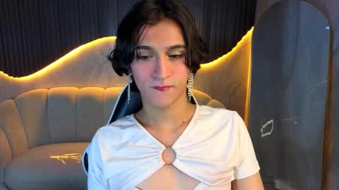 Zoe online show from 12.18.25