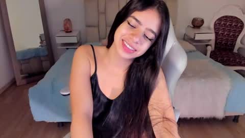 Zoe online show from 10.18.25