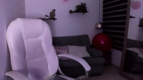 Zoe online show from 11.23.25