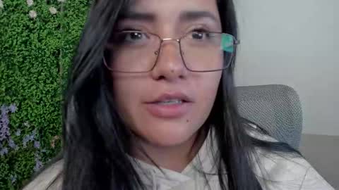 Zoe online show from 10.20.25