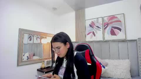 zoee_jhonson online show from 06.09.26